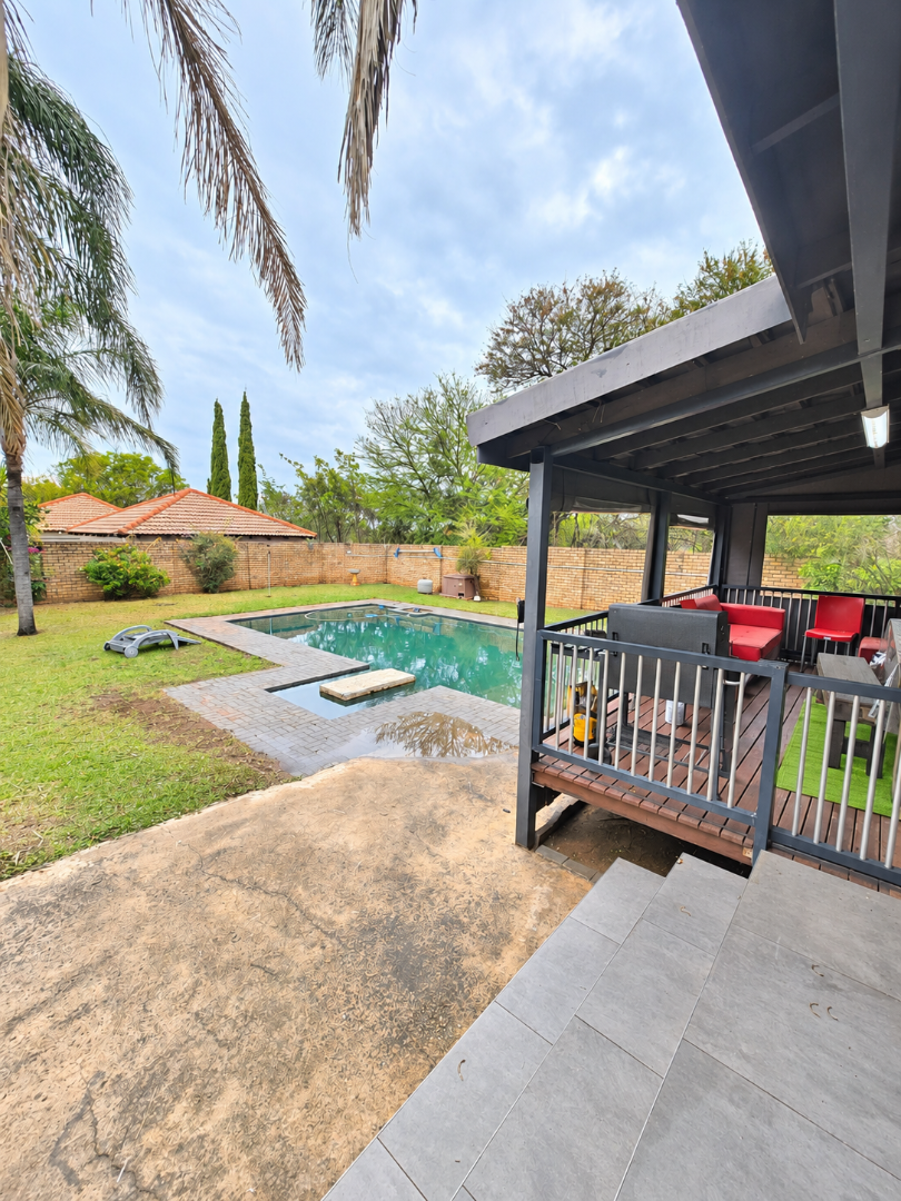 4 Bedroom Property for Sale in Wilkoppies North West